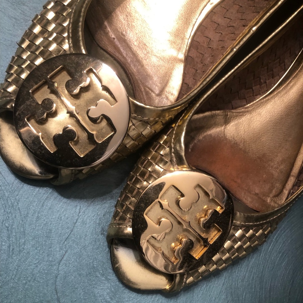 Tory Burch Gold Flats with Iconic Medallion